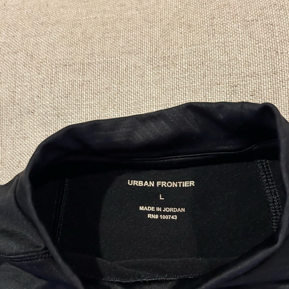 Urban Frontier Compression - Picture 4 of 5